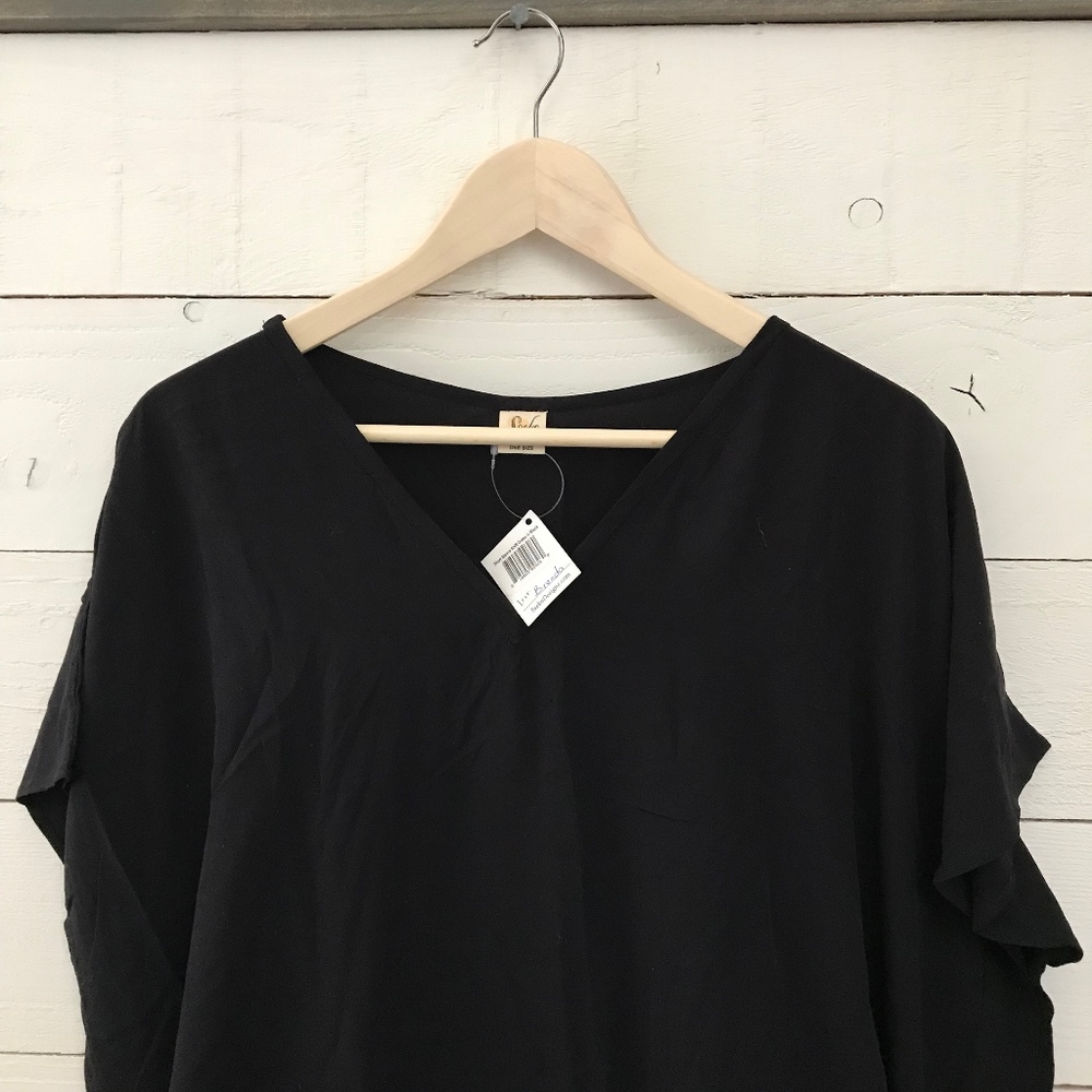 Sseko Designs Short Sleeve Shift in Black *NWT